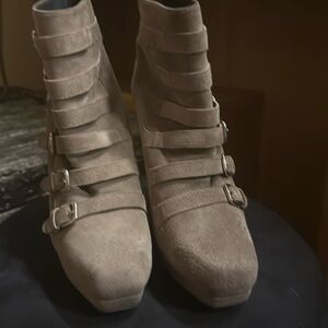 Excellent content condition